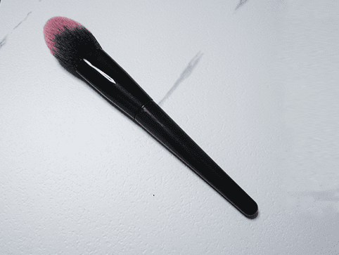 チークブラシの写真